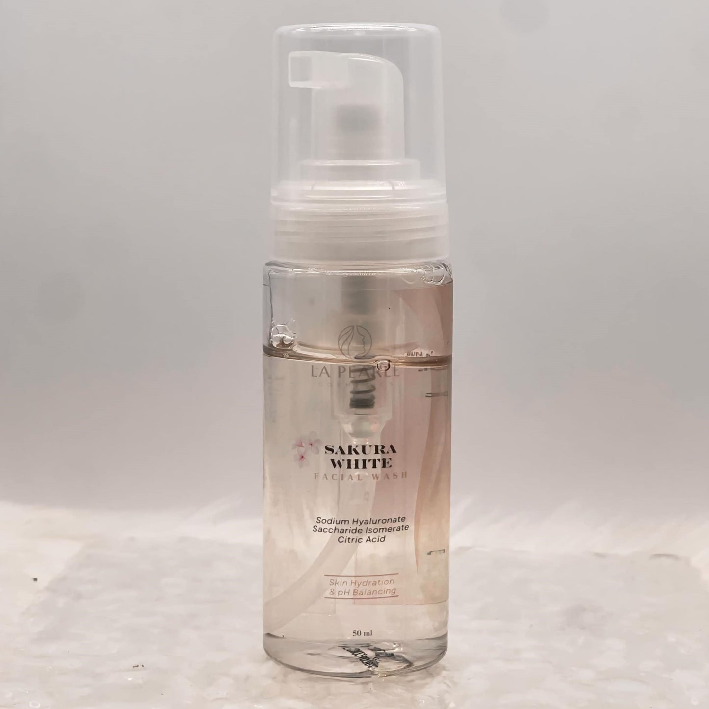 Sakura White Foaming Facial Wash